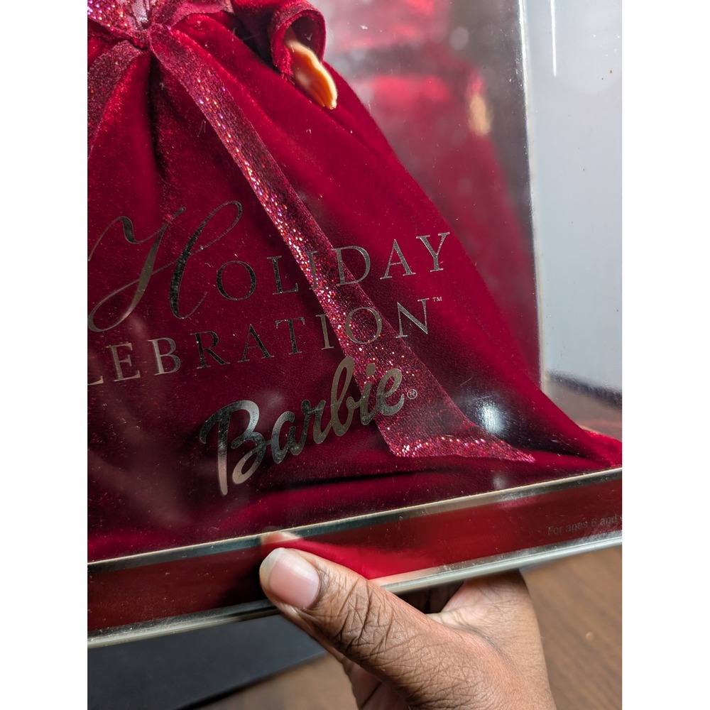 Mattel Barbie Holiday Celebration 2002 Special Edition Fashion Doll Red Dress - Picture 2 of 8